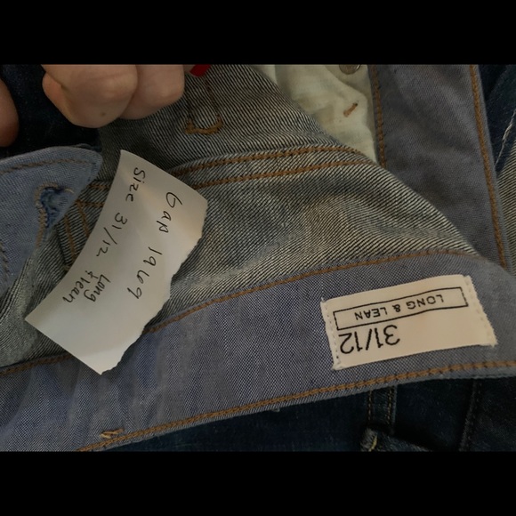 Jeans - Picture 3 of 3